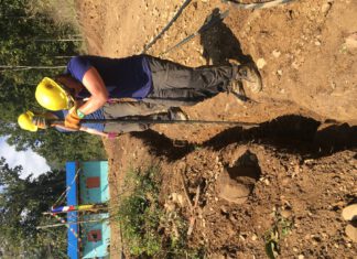 Pipeline Trench digging by Volunteer (Raleigh Program) PIpeline Trench Digging